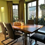 Summergreen Apartment