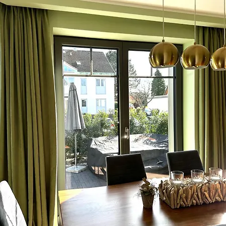 Summergreen * تيميندورفير ستراند